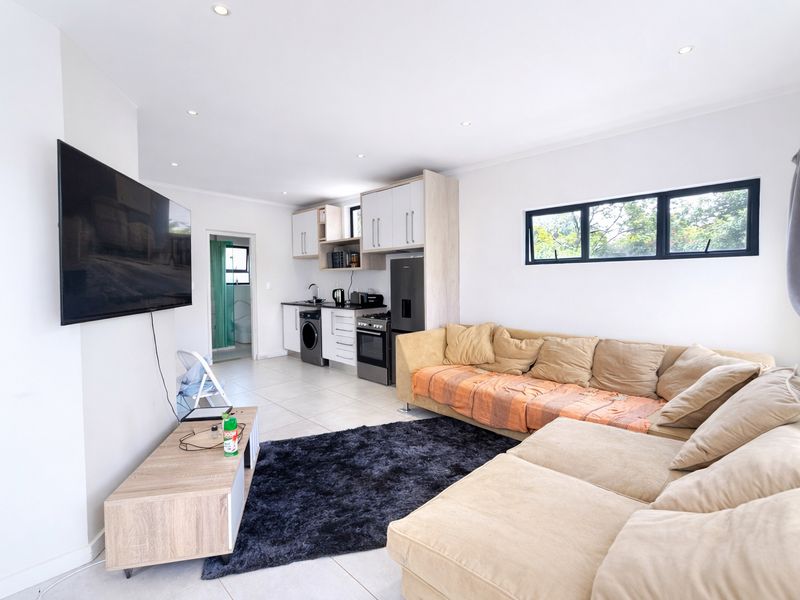 Apartment Rental Monthly In Sandton - Photo 7