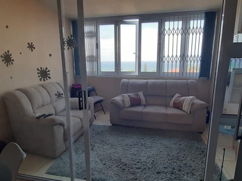 Apartment For Sale In Margate - Photo 9