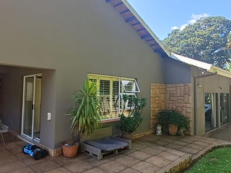 House For Sale In Trafalgar - Photo 3