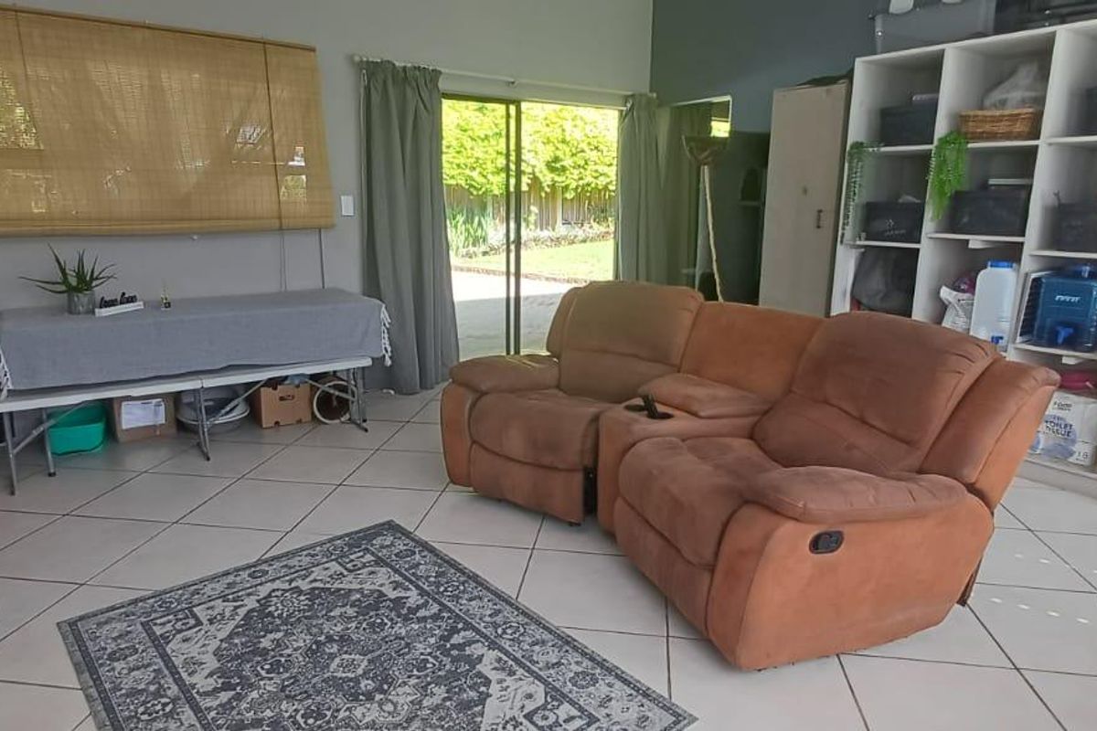 House For Sale In Trafalgar - Photo 5