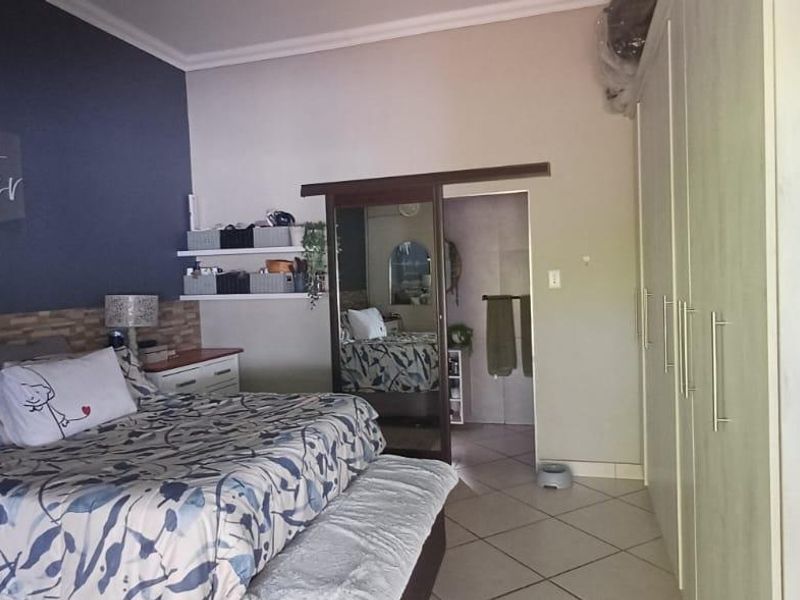 House For Sale In Trafalgar - Photo 7