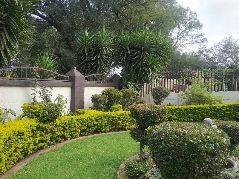 House For Sale In Boksburg - Photo 3