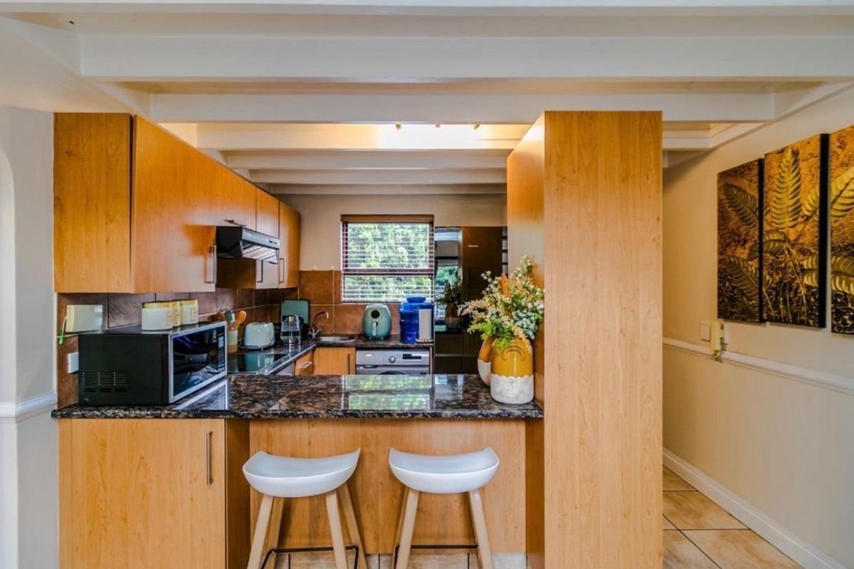 Apartment Rental Monthly In Sandton - Photo 3