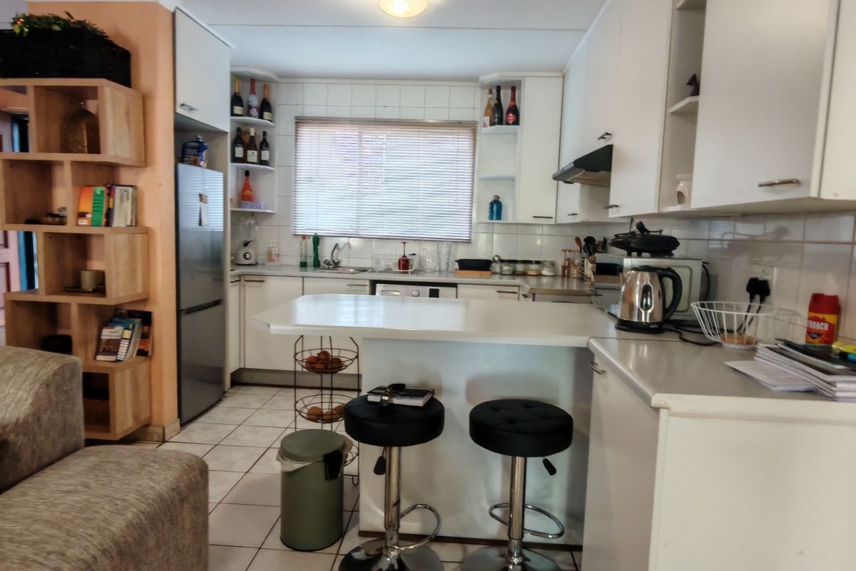 Apartment For Sale In Midrand - Photo 4