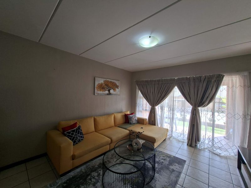 Apartment Rental Monthly In Roodepoort - Photo 6