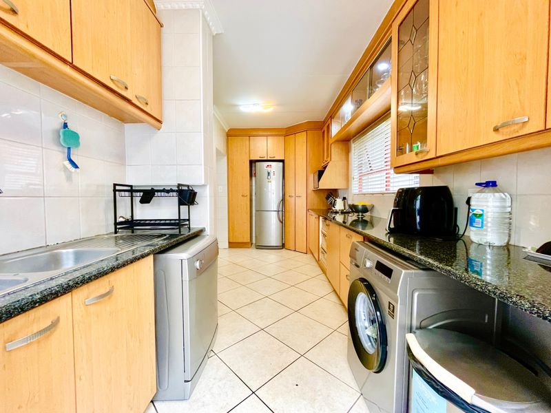 House For Sale In Sandton - Photo 2