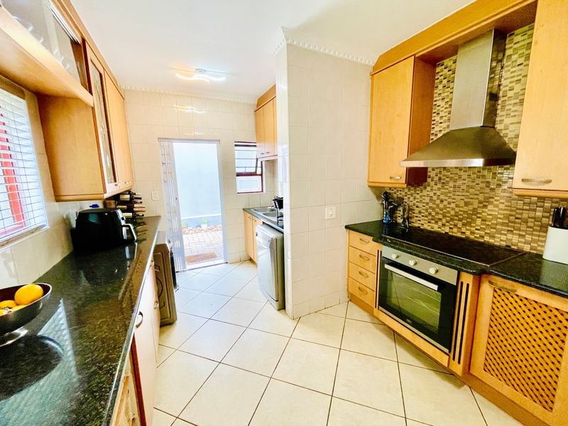 House For Sale In Sandton - Photo 4