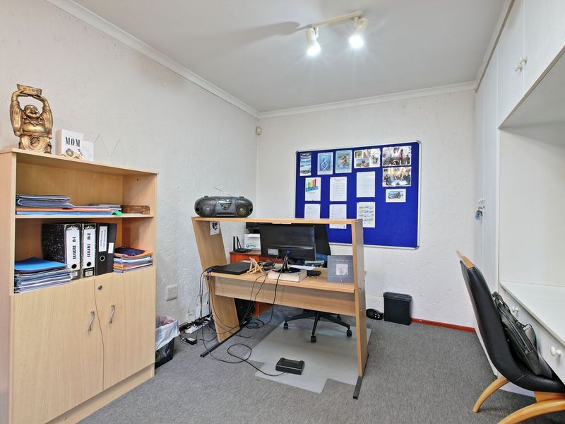 Cluster For Sale In Sandton - Photo 10