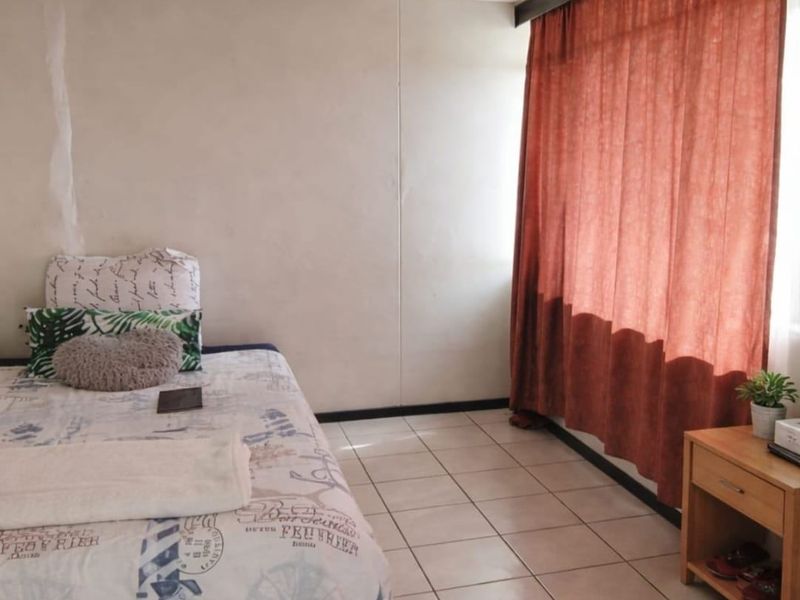 Apartment For Sale In Pretoria - Photo 6