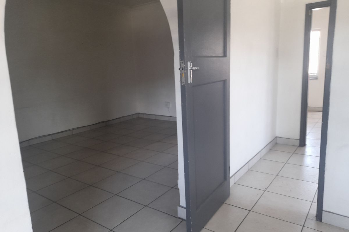 Commercial Rental Monthly In Durban - Photo 3