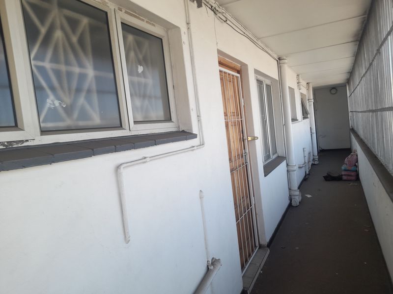 Commercial Rental Monthly In Durban - Photo 8