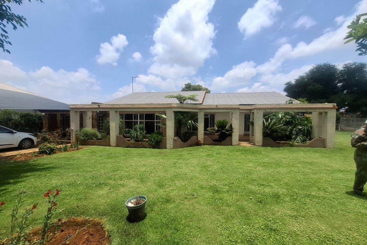 House For Sale In Springs - Photo 2