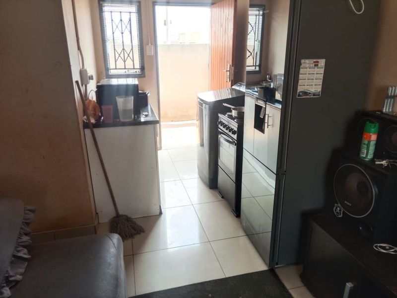 House For Sale In Alberton - Photo 9