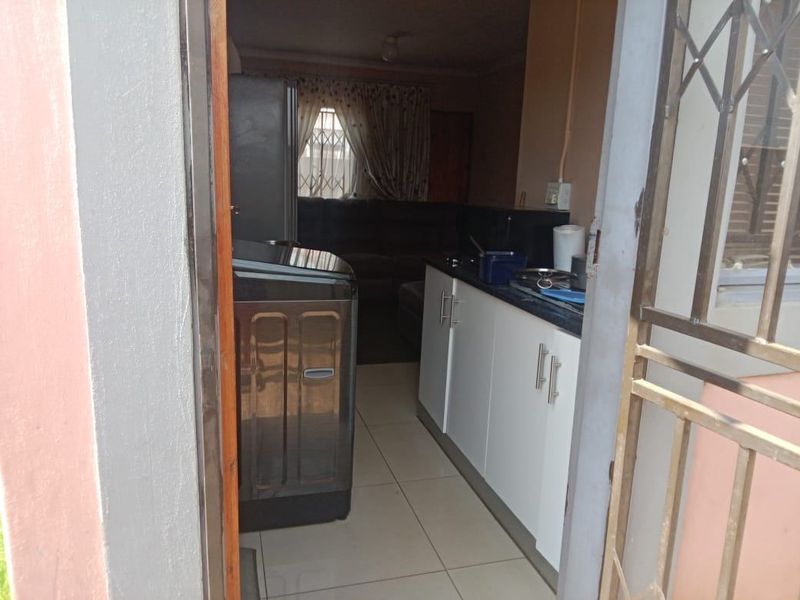 House For Sale In Alberton - Photo 8