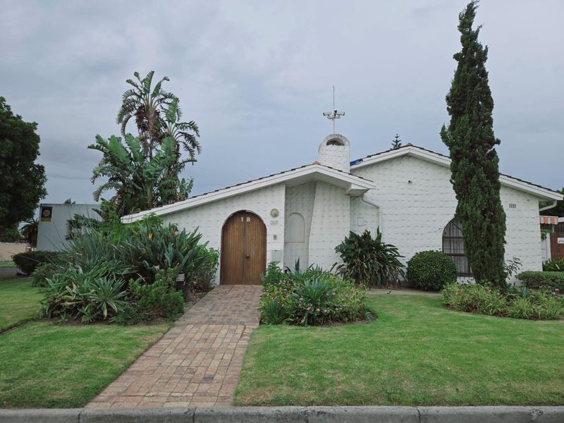 House For Sale In Cape Town - Photo 4