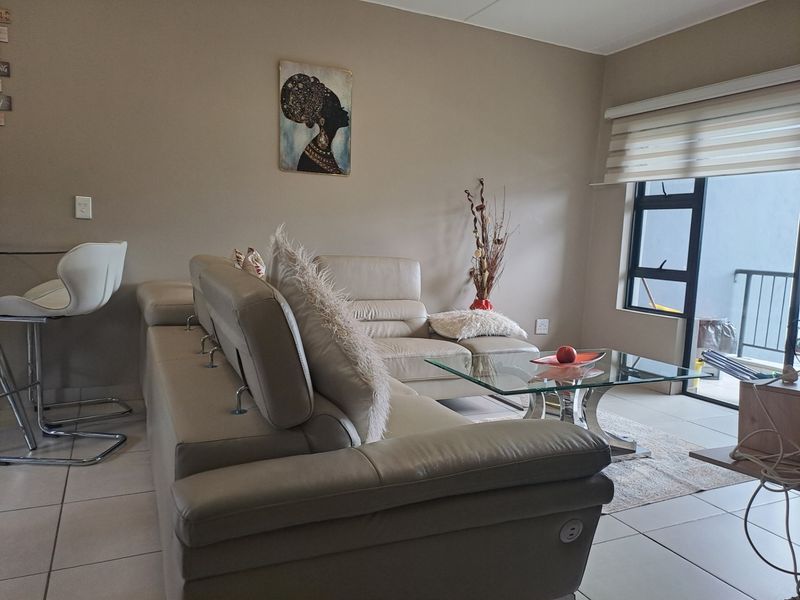 Apartment Rental Monthly In Midrand - Photo 8