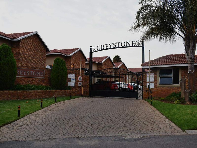 Townhouse For Sale In Kempton Park - Photo 1