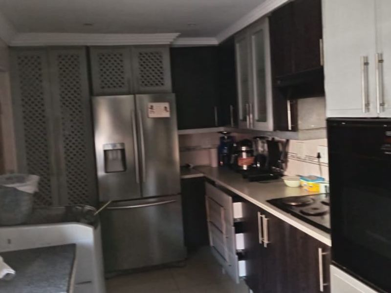 House For Sale In Pretoria - Photo 4