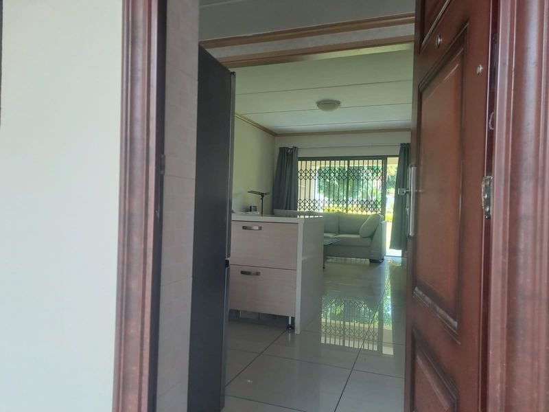 Apartment Rental Monthly In Sandton - Photo 9