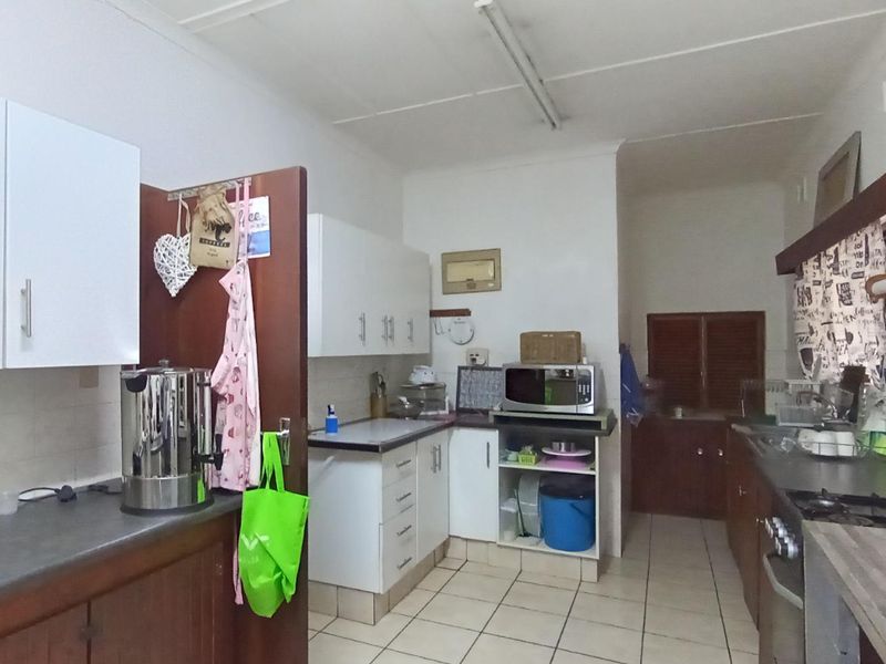 House For Sale In Port Edward - Photo 8