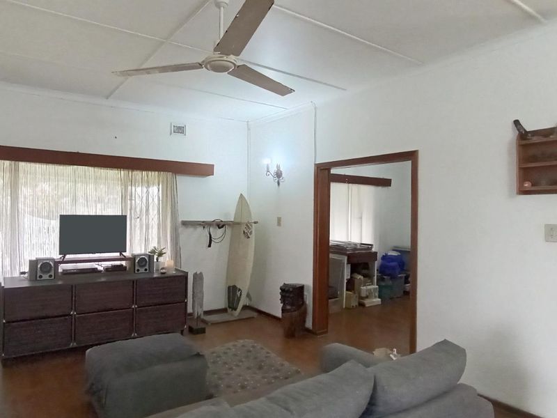 House For Sale In Port Edward - Photo 4