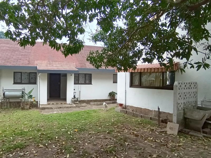 House For Sale In Port Edward - Photo 1