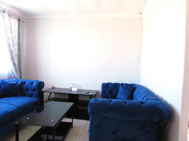 House For Sale In Port Elizabeth - Photo 6