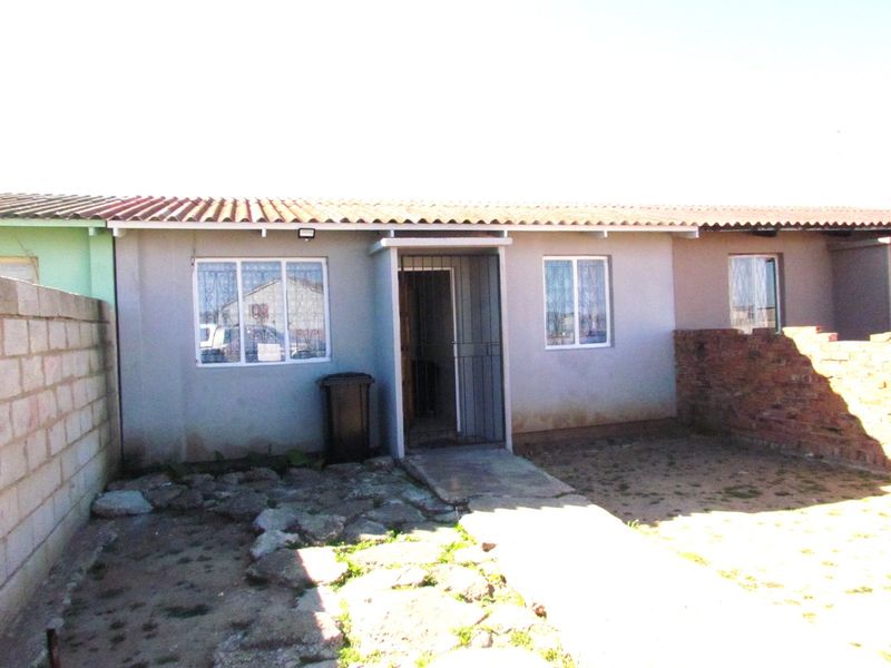 House For Sale In Port Elizabeth - Photo 3