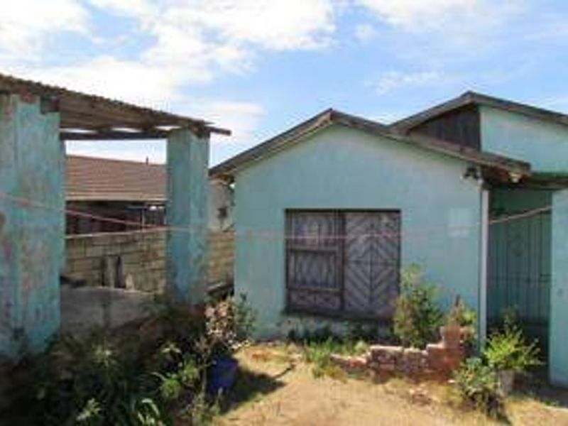 House For Sale In Port Elizabeth - Photo 6