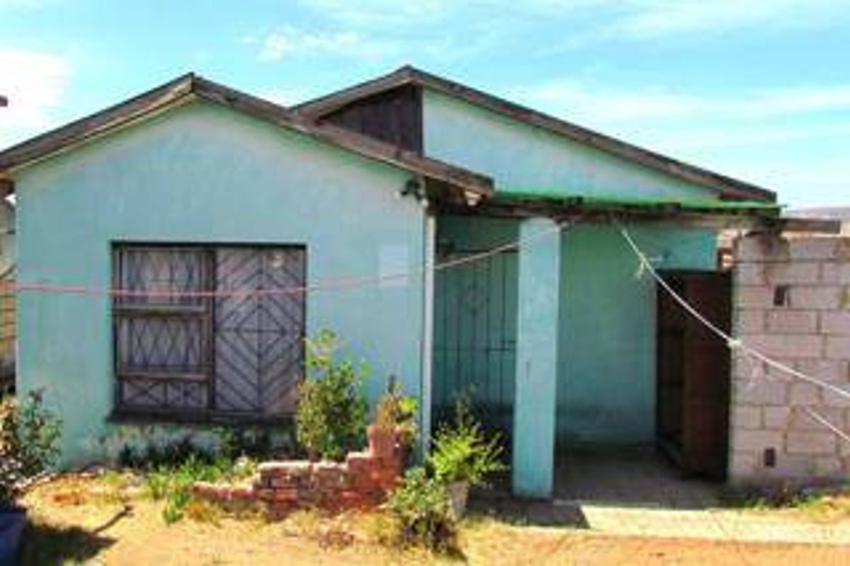 House For Sale In Port Elizabeth - Photo 5