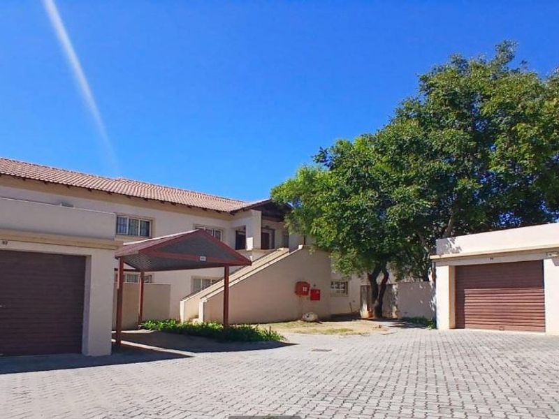 Apartment For Sale In Midrand - Photo 1