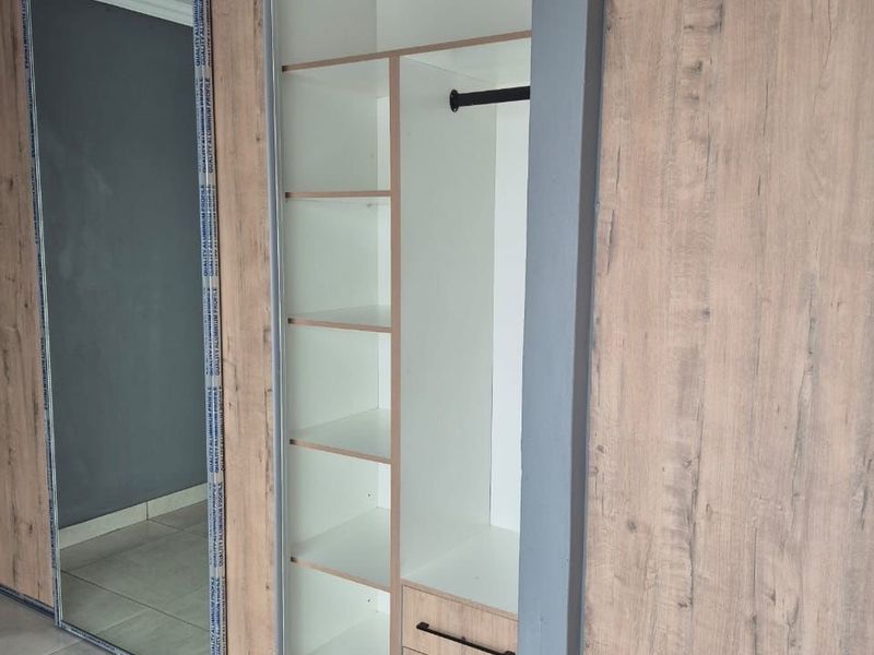 Apartment Rental Monthly In Soweto - Photo 7