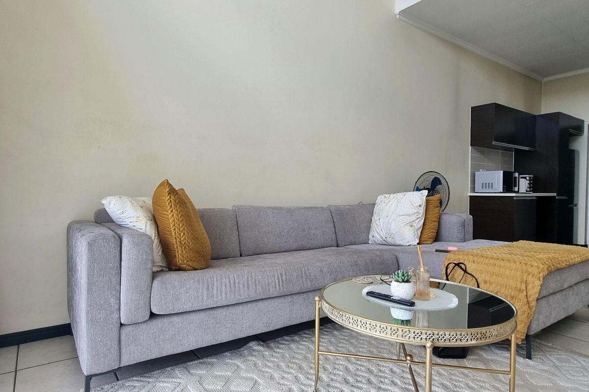 Apartment For Sale In Edenvale - Photo 5