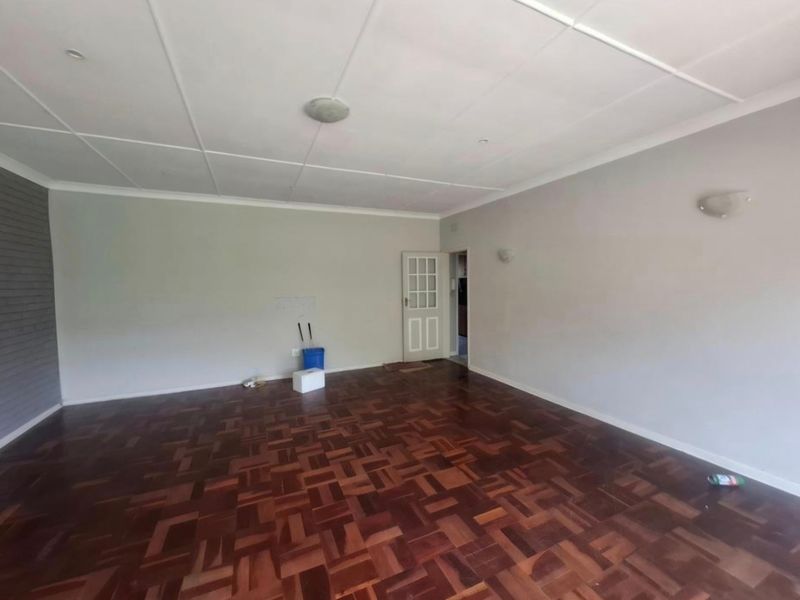 House Rental Monthly In Springs - Photo 10