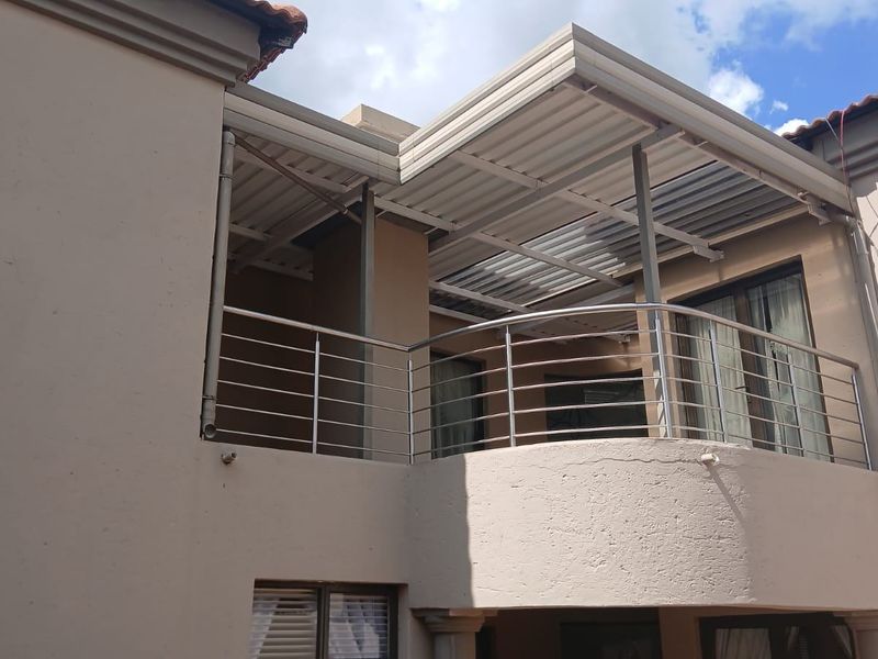 House For Sale In Rayton - Photo 6