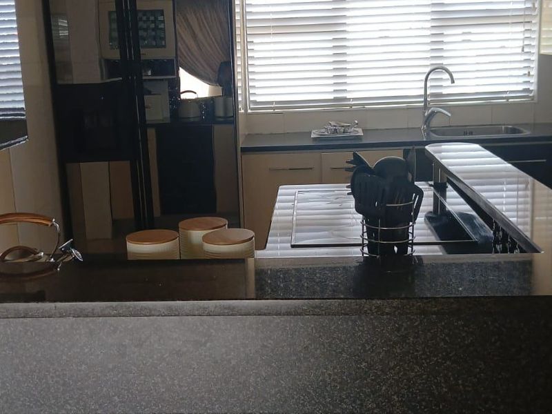 House For Sale In Rayton - Photo 8