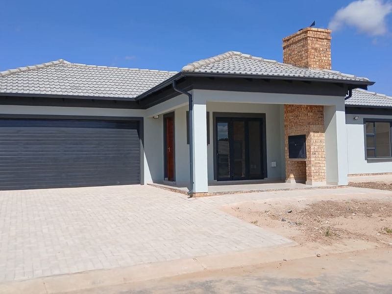 House For Sale In Rayton - Photo 1