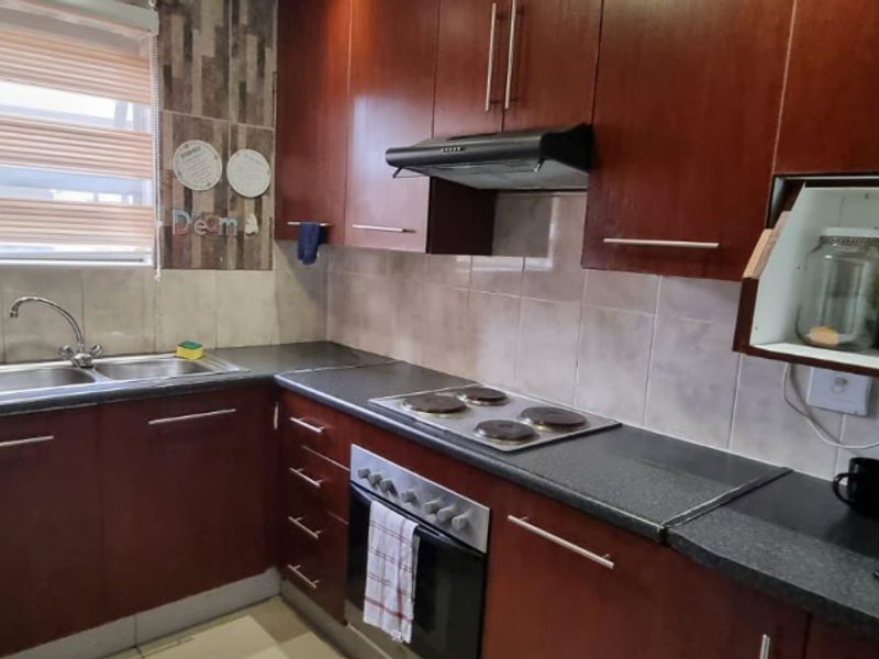 Apartment For Sale In Boksburg - Photo 4