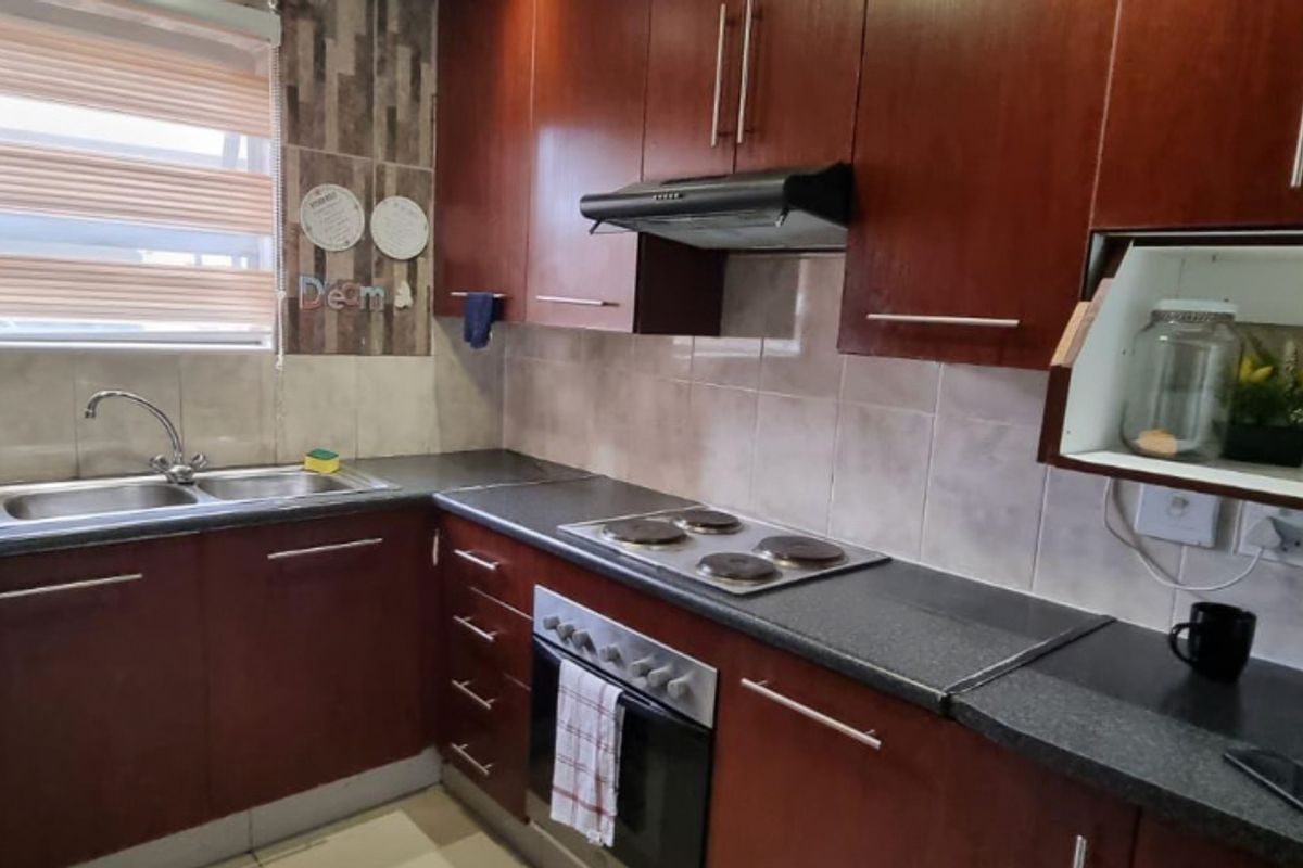 Apartment For Sale In Boksburg - Photo 4