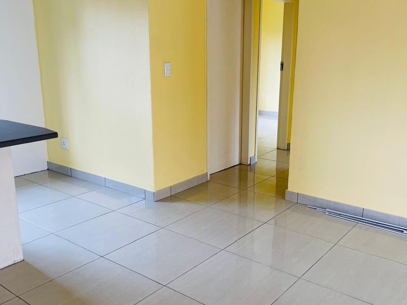 Apartment Rental Monthly In Midrand - Photo 4