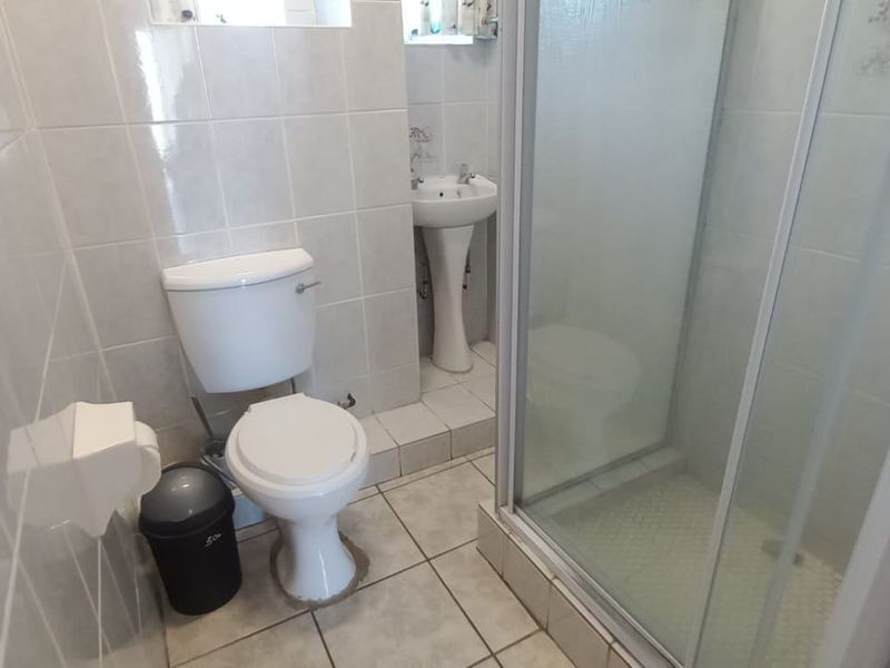 Apartment For Sale In Margate - Photo 10