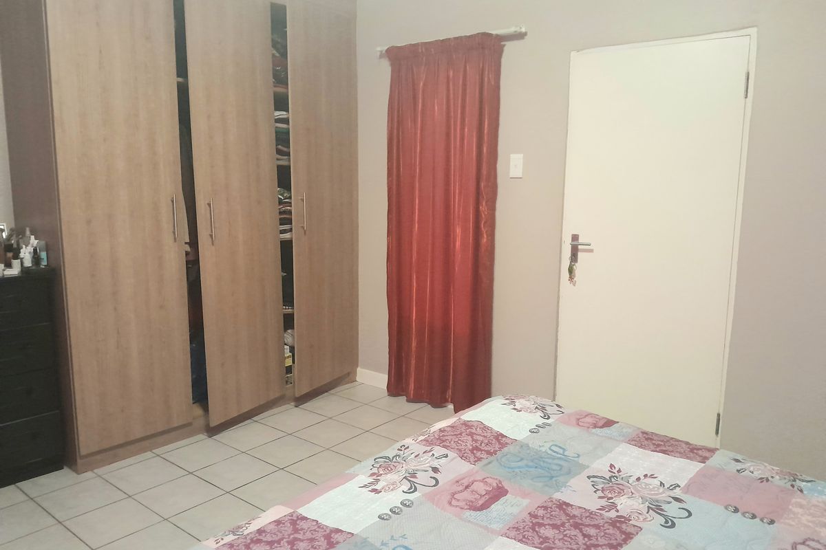 Apartment Rental Monthly In Sandton - Photo 4