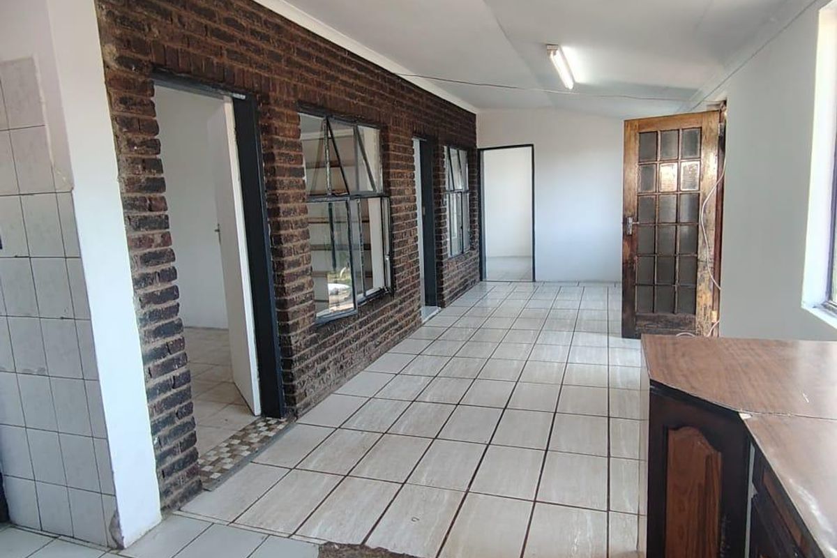 House For Sale In Kempton Park - Photo 3