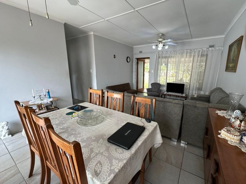 Townhouse For Sale In Port Shepstone - Photo 7