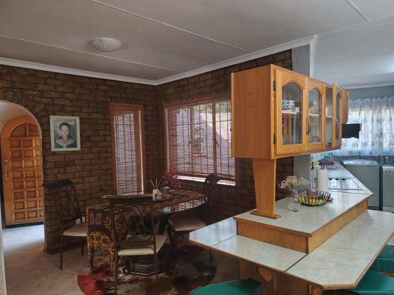 House For Sale In Nigel - Photo 7