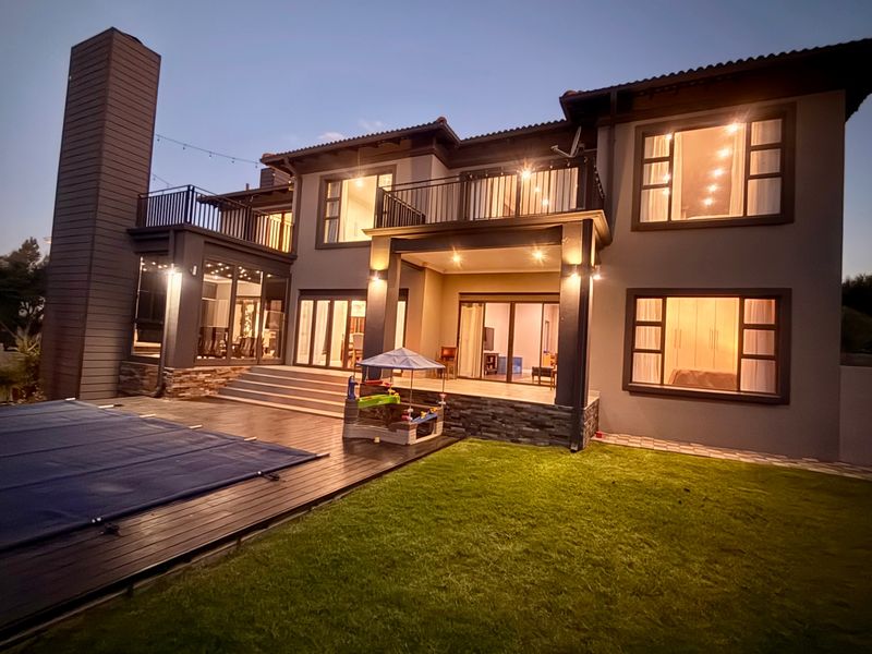House Pending Sale In Bloemfontein - Photo 1