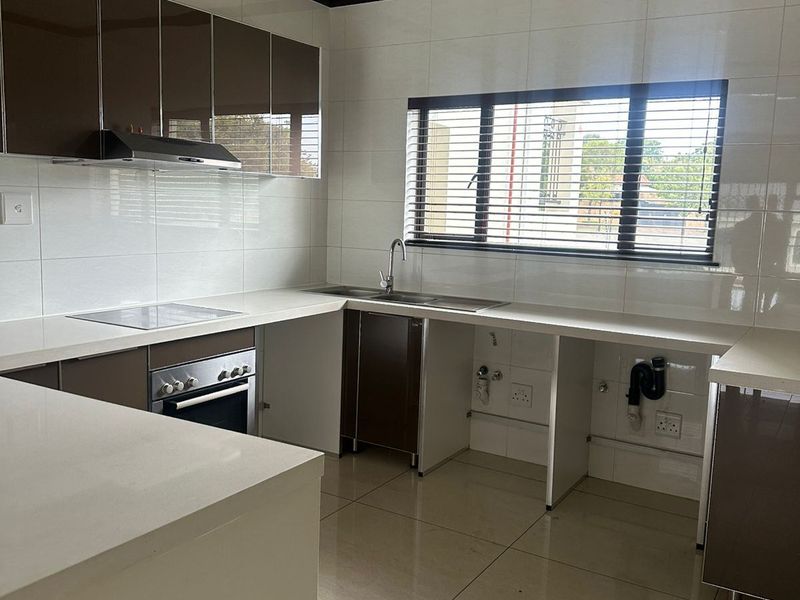 House For Sale In Randburg - Photo 6