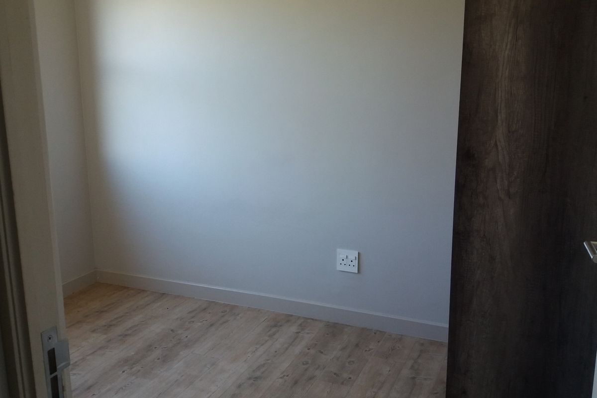 Townhouse Rental Monthly In Midrand - Photo 4