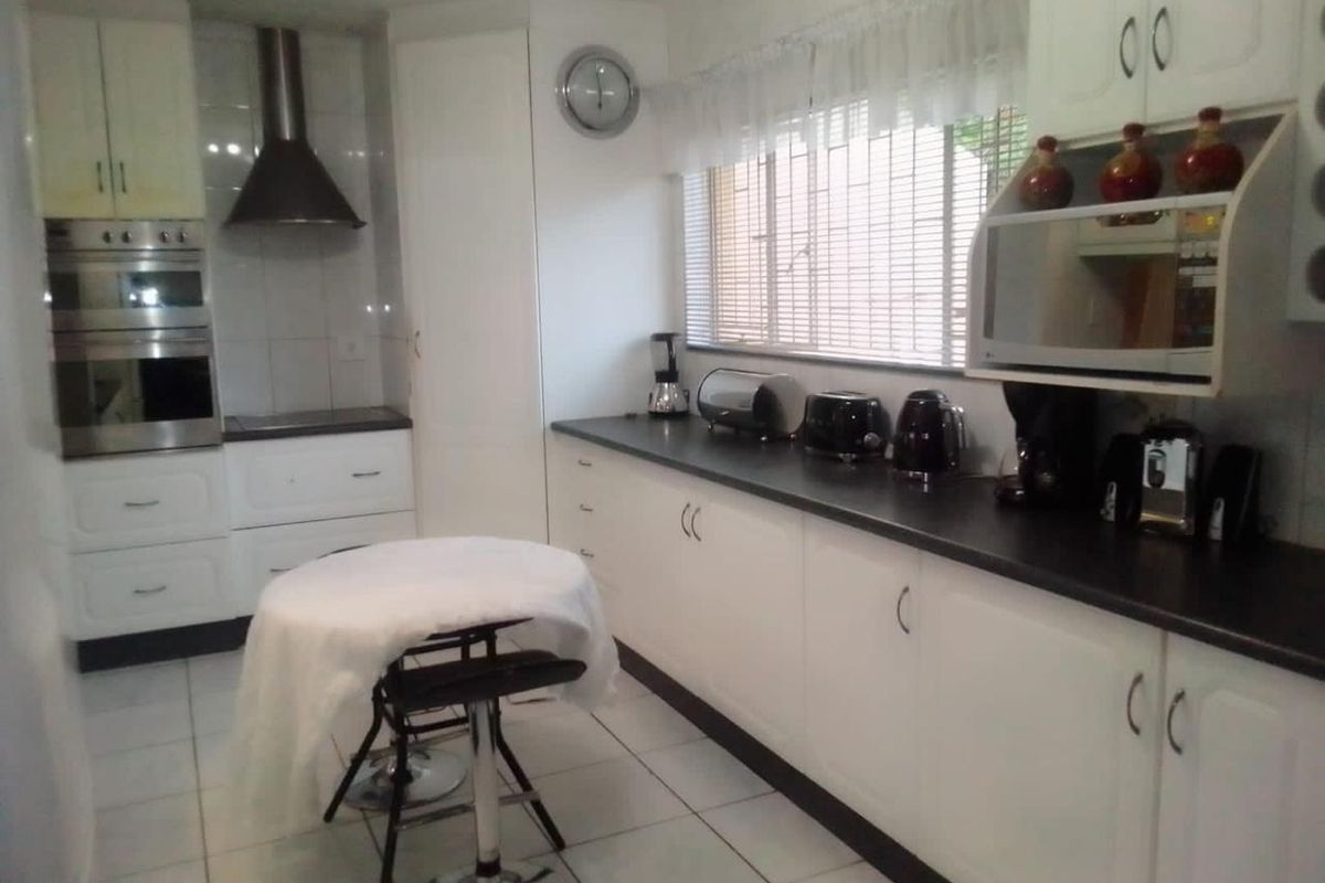 House For Sale In Kempton Park - Photo 4