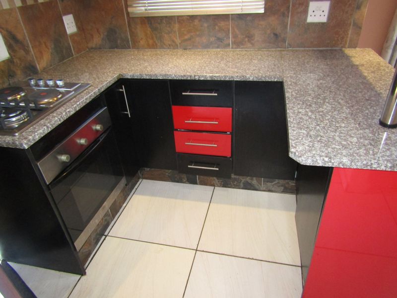 House Rental Monthly In Centurion - Photo 8